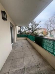 For sale Sainte-genevieve-des-bois 2 rooms 44 m2 Essonne (91700) photo 2