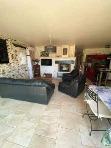 For sale Lanouaille 9 rooms 200 m2 Dordogne (24270) photo 2