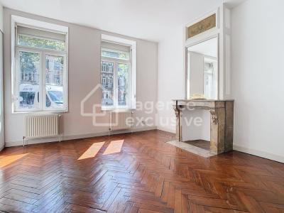 For sale Lille 3 rooms 77 m2 Nord (59000) photo 0