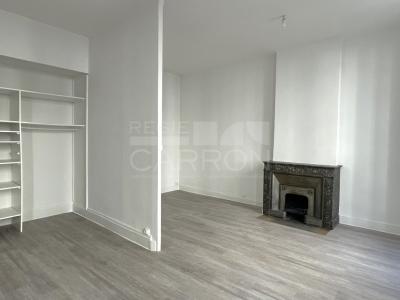 For rent Lyon-1er-arrondissement 1 room 32 m2 Rhone (69001) photo 0