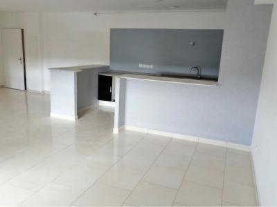 For sale Bron 3 rooms 72 m2 Rhone (69500) photo 0