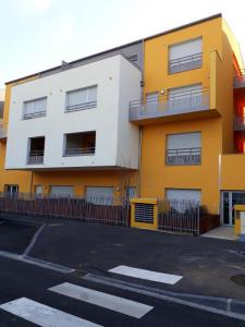 For rent Belleville 3 rooms 63 m2 Rhone (69220) photo 0