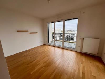 For rent Levallois-perret 1 room 33 m2 Hauts de Seine (92300) photo 2