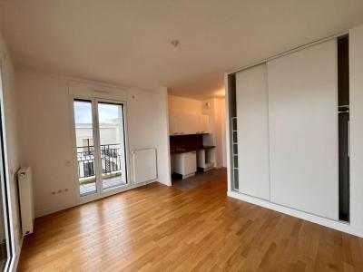 For rent Levallois-perret 1 room 33 m2 Hauts de Seine (92300) photo 3