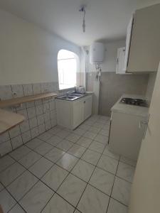 For rent Sainte-clotilde 2 rooms 50 m2 Reunion (97490) photo 3