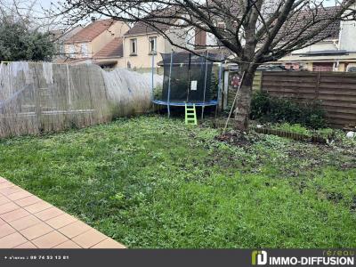 For sale 4 rooms 71 m2 Yvelines (78130) photo 2