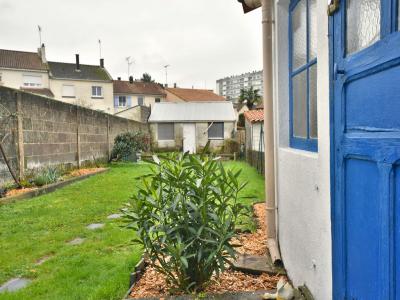 For sale CHOLET CENTRE VILLE 3 rooms 67 m2 Maine et loire (49300) photo 1