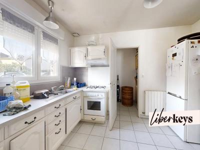 For sale Pamiers 4 rooms 92 m2 Ariege (09100) photo 3