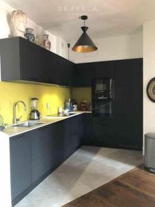 For sale Paris-1er-arrondissement 3 rooms 71 m2 Paris (75001) photo 2