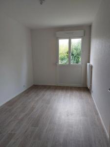 For sale Jarze 4 rooms 80 m2 Maine et loire (49140) photo 4