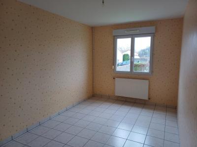 For sale Coron 3 rooms 73 m2 Maine et loire (49690) photo 2