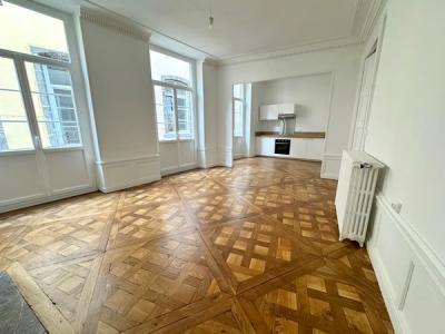 For rent Clermont-ferrand 4 rooms 79 m2 Puy de dome (63000) photo 2