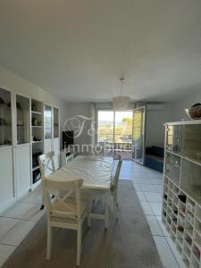 For sale Isle-sur-la-sorgue 2 rooms 35 m2 Vaucluse (84800) photo 0