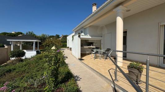 For sale Puissalicon 8 rooms 156 m2 Herault (34480) photo 2