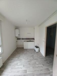 For rent Saint-avold 4 rooms 87 m2 Moselle (57500) photo 0