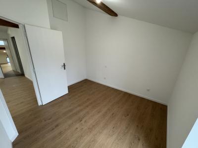 Acheter Appartement  660 euros