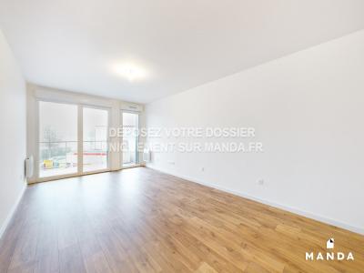 Louer Appartement 83 m2 Madeleine