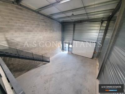 For rent Saint-priest 145 m2 Rhone (69800) photo 3