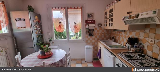 For sale 5 rooms 110 m2 Loir et cher (41100) photo 3