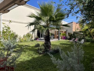 For sale Bouscat 7 rooms 200 m2 Gironde (33110) photo 1