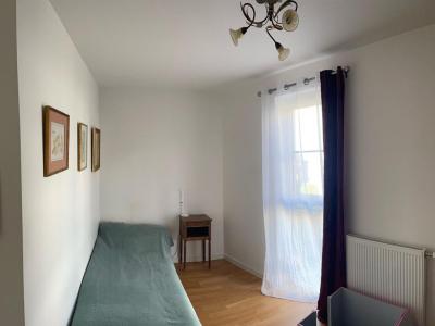 For sale Chesnay 4 rooms 94 m2 Yvelines (78150) photo 3