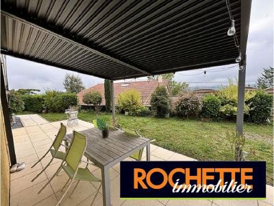 For sale Sainte-foy-les-lyon 6 rooms 145 m2 Rhone (69110) photo 0