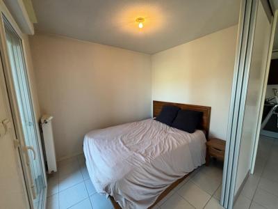 For sale Haillan 1 room 35 m2 Gironde (33185) photo 3