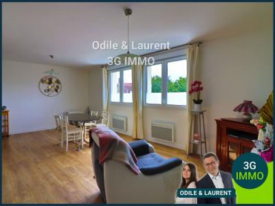 For sale Mouy 3 rooms 73 m2 Oise (60250) photo 0