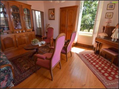 For sale Pons 8 rooms 197 m2 Charente maritime (17800) photo 3