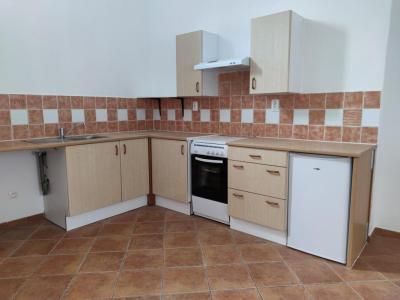 For rent Narbonne 2 rooms 38 m2 Aude (11100) photo 2