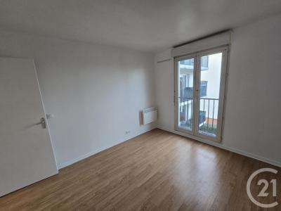 For rent Saint-denis 3 rooms 65 m2 Seine saint denis (93200) photo 3