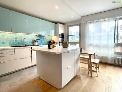 For sale Courbevoie 4 rooms 82 m2 Hauts de Seine (92400) photo 3