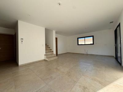 For sale Lespignan 4 rooms 95 m2 Herault (34710) photo 4