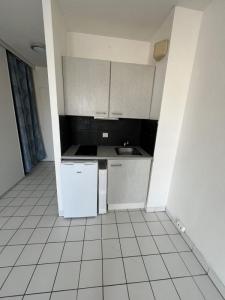 For rent Sables-d'olonne 1 room 19 m2 Vendee (85100) photo 2