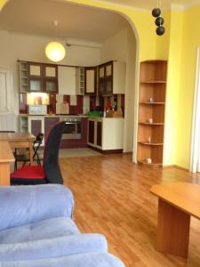 For rent Lyon-9eme-arrondissement 2 rooms 54 m2 Rhone (69009) photo 0