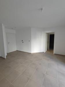 For rent Ozoir-la-ferriere 2 rooms 45 m2 Seine et marne (77330) photo 1