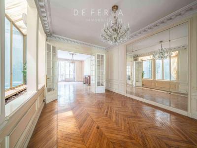 For sale Paris-7eme-arrondissement 6 rooms 262 m2 Paris (75007) photo 3