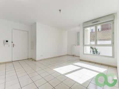 For sale Saint-denis 3 rooms 68 m2 Seine saint denis (93200) photo 3