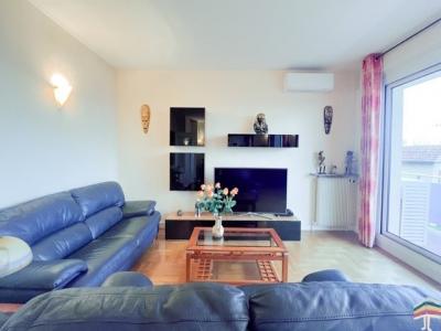 For sale Mulatiere 4 rooms 104 m2 Rhone (69350) photo 3