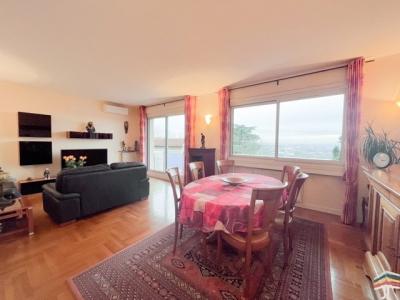 For sale Mulatiere 4 rooms 104 m2 Rhone (69350) photo 4