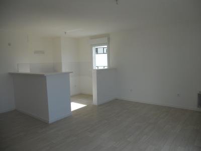 For rent Nantes 3 rooms 66 m2 Loire atlantique (44100) photo 1