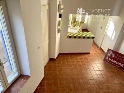 For sale Arles 2 rooms 42 m2 Bouches du Rhone (13200) photo 4