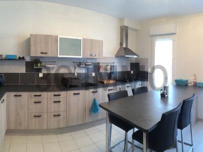 For sale Mauguio 4 rooms 71 m2 Herault (34130) photo 3