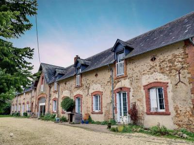 For sale Chateau-gontier 17 rooms 441 m2 Mayenne (53200) photo 0