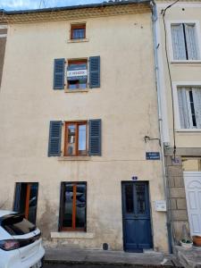 For sale Billom 3 rooms 82 m2 Puy de dome (63160) photo 1