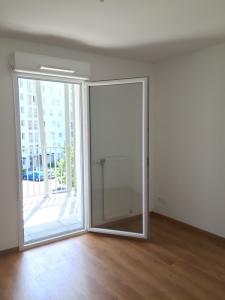 Louer Appartement Saint-priest 842 euros