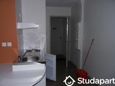 For rent Saint-etienne 1 room 25 m2 Loire (42100) photo 2