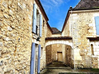 For sale Saint-georges-de-montclard 12 rooms 256 m2 Dordogne (24140) photo 0