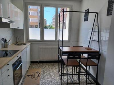 For rent Villeurbanne 2 rooms 49 m2 Rhone (69100) photo 0