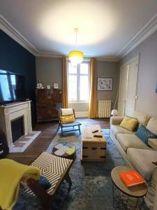 For sale Chateauroux 7 rooms 140 m2 Indre (36000) photo 0